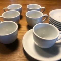 ■白磁コーヒーカップ6客セット・未使用長期保存品です（有田・ノー...