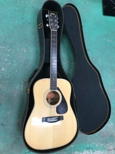 決まりました！YAMAHA ギター　アコースティック　アンティーク　ケース付き