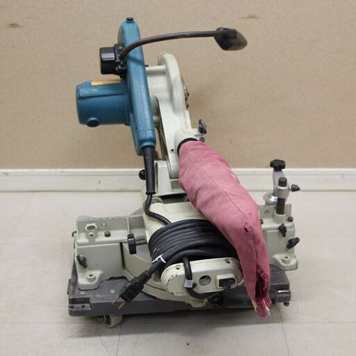 マキタ makita 190mmスライドマルノコ LS0713 (D4706wY) マキタ makita 190mmスライドマルノコ LS0713 (D4706wY)