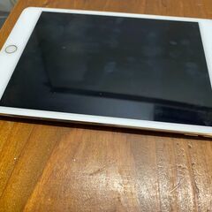 iPad mini  ４　ゴールド色　 wi-fi+Cellul...