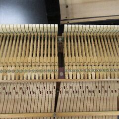 中古グランドピアノ アトラス AG7 奥行き212cｍ 製造1985年