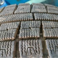 （お取引中）スタッドレスタイヤ、アルミホイール付き4本