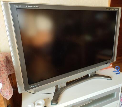 【土日引取限定!!】46インチ SHARP AQUOS 液晶カラーテレビ