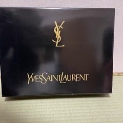 綿毛布　Yves Saint Laurent