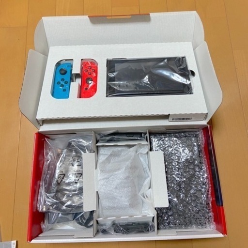 任天堂 ニンテンドースイッチ ネオンブルー/ネオンレッド 箱・他付属品