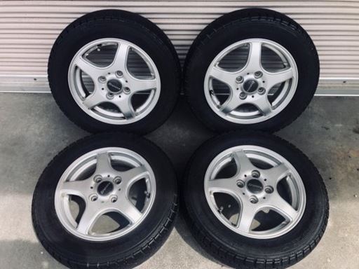スタッドレスタイヤ155/65R13冬タイヤ - 車のパーツ スタッドレスタイヤ155/65R13冬タイヤ - 車のパーツ
