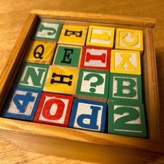 再値下！)木製アルファベットブロック、インテリア、知育玩具にも！