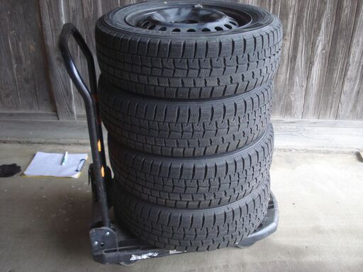 ホンダ　フリード185/65R15　スチールセット