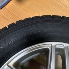 80系トヨタエスクァイア、ノアホイール付スタッドレスタイヤ