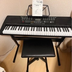 電子ピアノ　プレイタッチフラッシュ61鍵盤キーボード