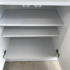 取引場所　南観音　V 2212-186 キッチンボード　一部めくれあり