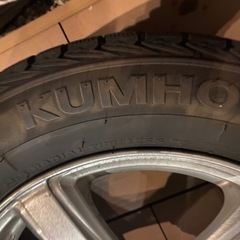 KUMHO 205/60R 16 プリウスa スタッドレスタイヤ ホイール付き