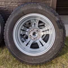 取引中】アルミホイール付きスタッドレスタイヤ4本セット HONDAオデッセイ