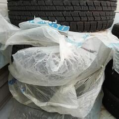 グッドイヤー スタッドレス 15インチ ホイールセット　185/65-15 wh08935-gy02442.jpg