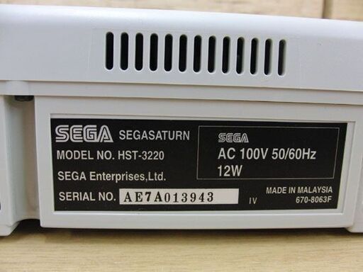 セガサターン 本体 HST-3220 動作OK! コントローラーあり ケーブル欠品