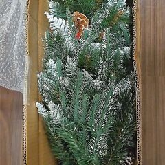 クリスマスツリー　ポットツリー　90㎝　松かさ　スノー　木の実