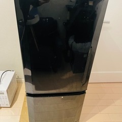 三菱電機　ノンフロン冷凍冷蔵庫　黒くてオシャレMR-P15X-B