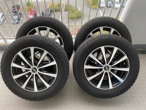 195/60R15新品同様スタッドレス ダンロップウインターマックス 195/60R15新品同様スタッドレス ダンロップウインターマックス