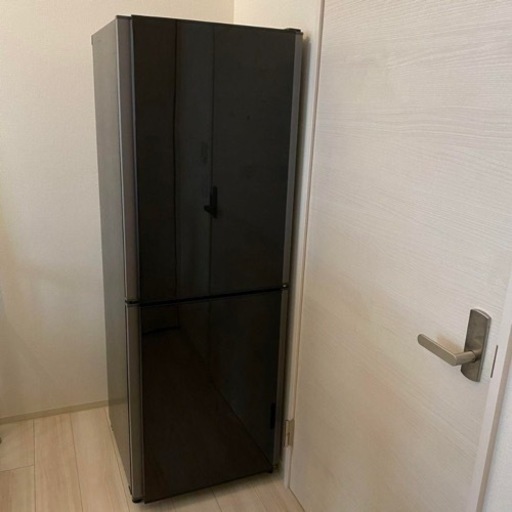 三菱冷蔵庫　2015年製　256リットル　２人暮らし　ブラック