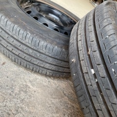 送料込み❗️ 175/70R14 2024年製✨ 国産❗️バリ山‼️ ノーマルタイヤ 2024年製175/70R14バリ山！中古タイヤ4本セット - メルカリ