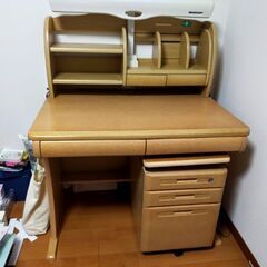 ☆学習机　椅子なし☆美品