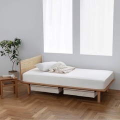 ほぼ未使用フランスベッドマットレス付属無印シングルローベッド