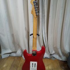 Squier by Fender ストラト 動作OK エレキギター