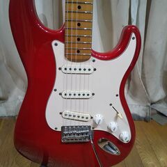 Squier by Fender ストラト 動作OK エレキギター