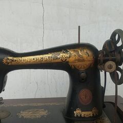 古いシンガーミシン