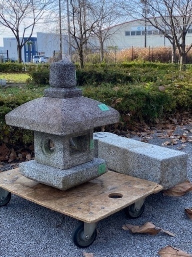 ◎お値下げしました‼️ 逸品 時代 出雲石灯篭 来待石灯籠 御影石 灯篭灯籠燈籠道祖神石仏庭園庭石坪庭鑑賞オブジェ茶人古田織部古民具盆栽石仏蹲庭