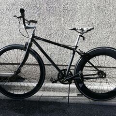 FUNピストシングルスピードクロスバイク２６インチ　ノーパンクタイヤSOUPRA　マットブラック