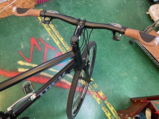 TREK トレック FX2シリーズ 24段ギア クロスバイク サイズ目安Ｌ（適応身長目安:170～185cm）【愛品倶楽部柏店】 TREK トレック FX2シリーズ 24段ギア クロスバイク サイズ目安L（適応