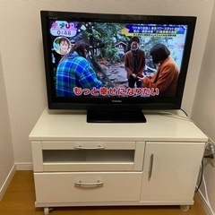 TOSHIBA テレビ　32型　テレビ台セット