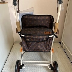 ［新品］TacaoF シルバーカー　幸和製作所　手押し車