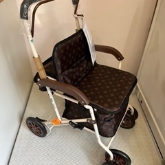 ［新品］TacaoF シルバーカー　幸和製作所　手押し車