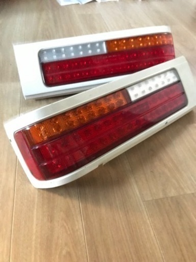 外装、車外用品 旧車、レパード❗️テールx2❣️商談中