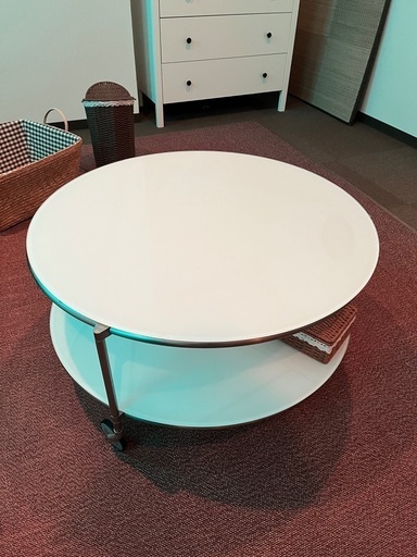 IKEA ガラス製ローテーブル