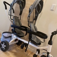 二人乗り三輪車　双子三輪車 二人乗り三輪車 双子三輪車