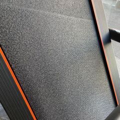 【決まりました】(配達無料)BTMルームランナー  ランニングマシン2018年式