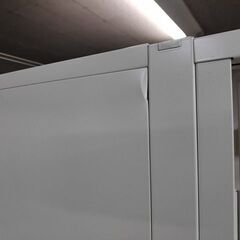 L型６連スチールパーテーション扉付き　『中古良品』鍵無し