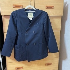 小学校の制服　お話し中です。