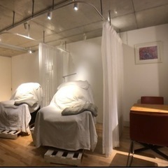 3000円値下げ！ハンド・フット・マツゲ 3つの施術がしやすいふかふかの