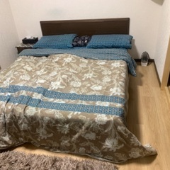 DOUNLE BED WITH MATTRESS 