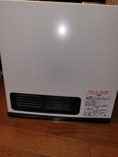 2021年製　Rinnai　プロパンガス　ガスファンヒーター