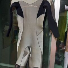 ダイビング　ウェットスーツ　女性サイズ