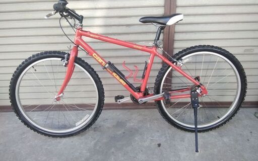 CANNONDALE マウンテンバイク M200SE CAD1 USA 26インチ 21段変速 レッド 配送無料
