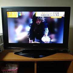 テレビあげます！TV台付き