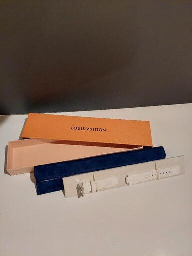 LOUIS VUITTON ルイヴィトン 時計 替ベルト 箱 専用BOX 付属　ダミエ　美品