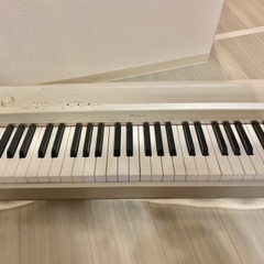 電子ピアノ　CASIO px-130