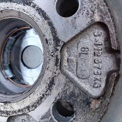 スタッドレスタイヤ ノキアン 205/55R 15